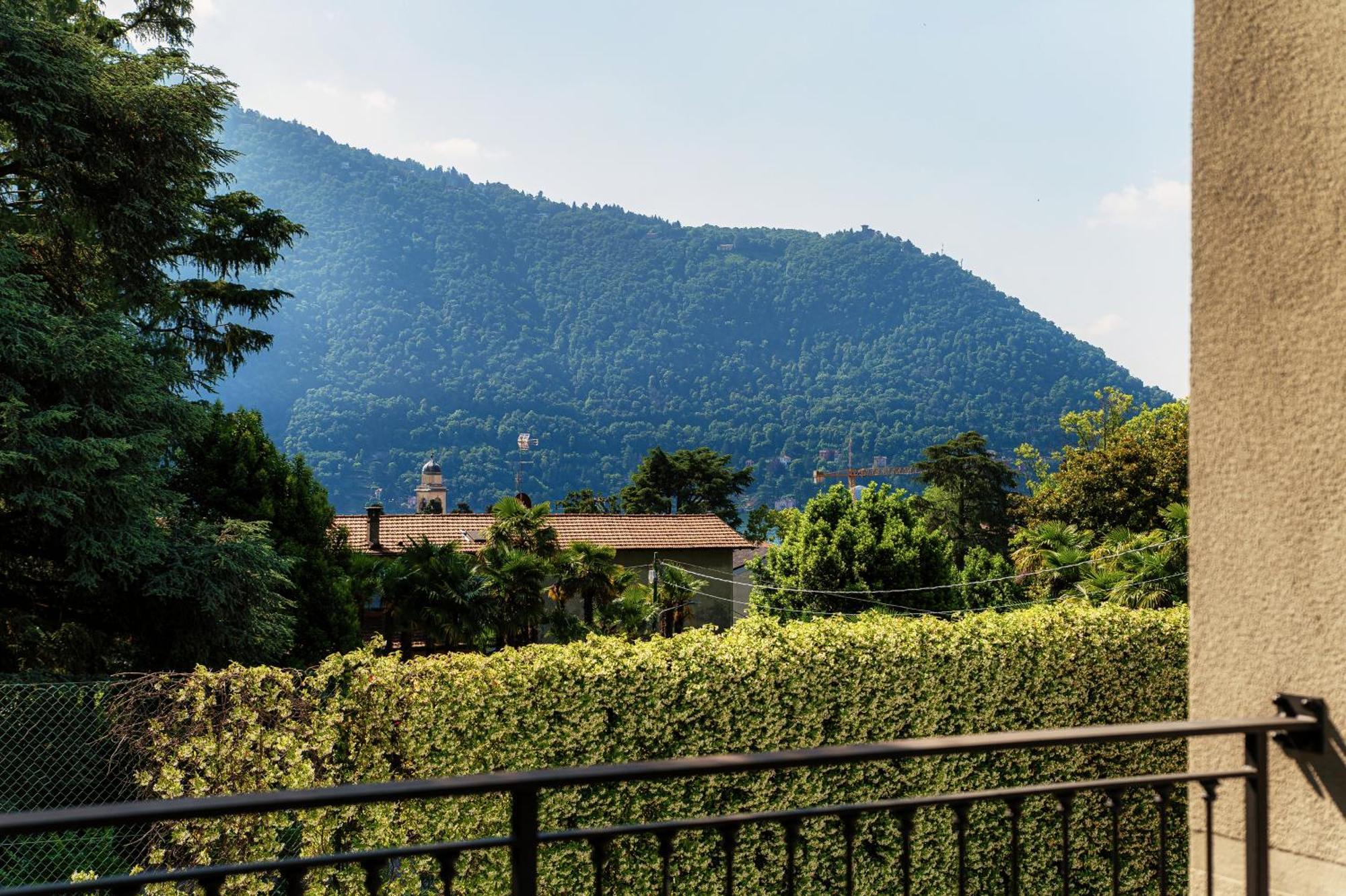 Hotel Ristorante La Vignetta Cernobbio Luaran gambar