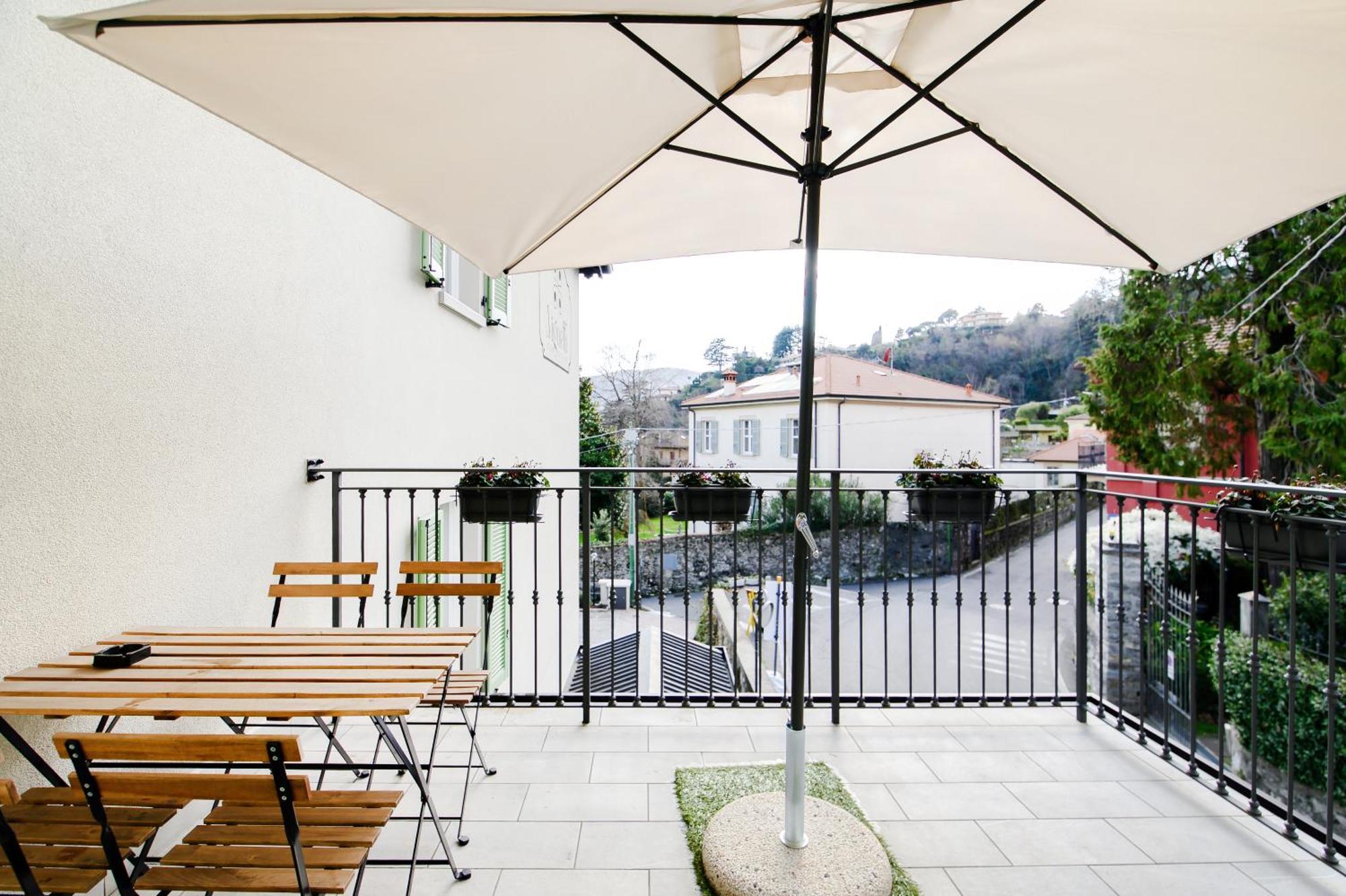 Hotel Ristorante La Vignetta Cernobbio Luaran gambar